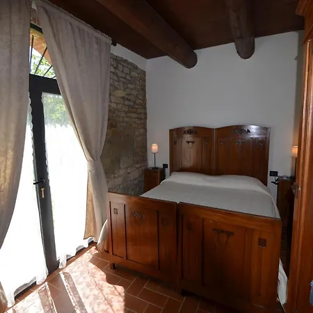Cozy Holiday In Italy With Garden *