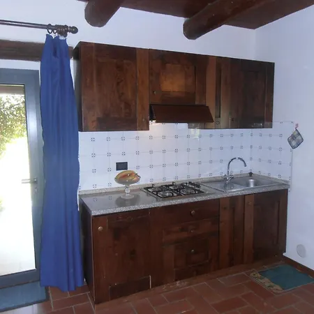 Cozy Holiday In Italy With Garden *