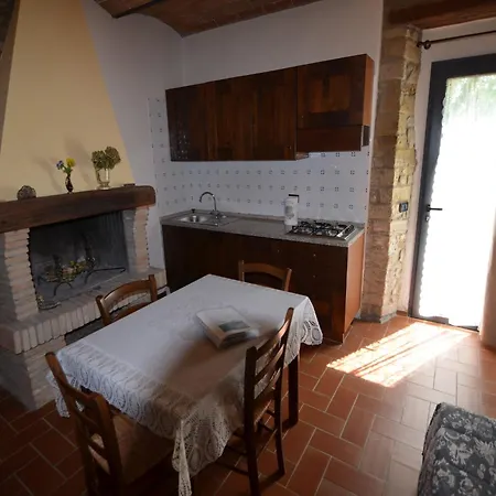 Cozy Holiday In Italy With Garden