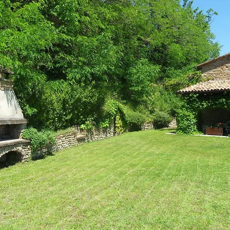 Cozy Holiday In Italy With Garden *