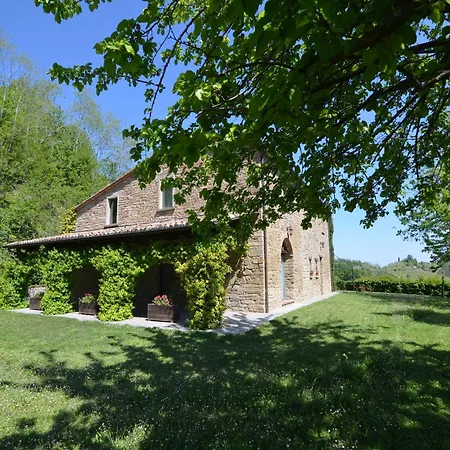 Cozy Holiday In Italy With Garden *