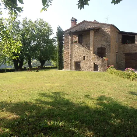 Cozy Holiday In Italy With Garden Сasa de vacaciones